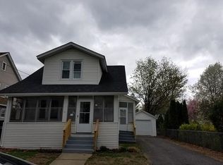 38 Chilson St, Springfield, MA 01118