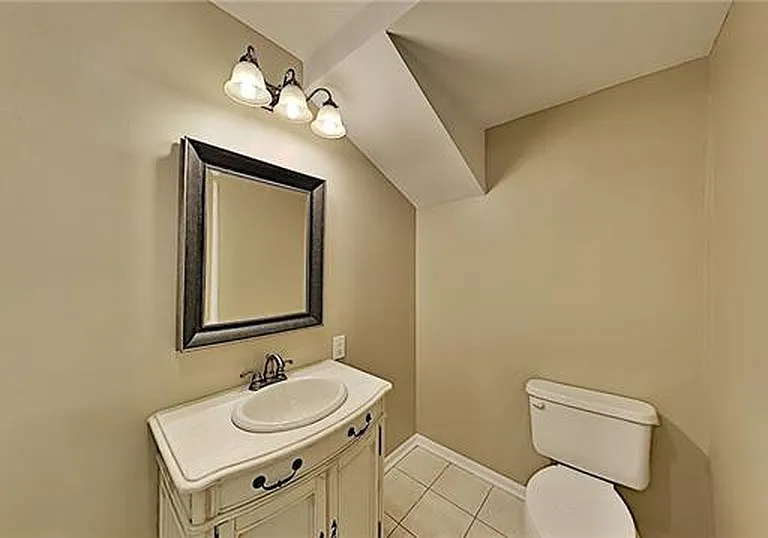 Stream Ridge Dr — Photo 13