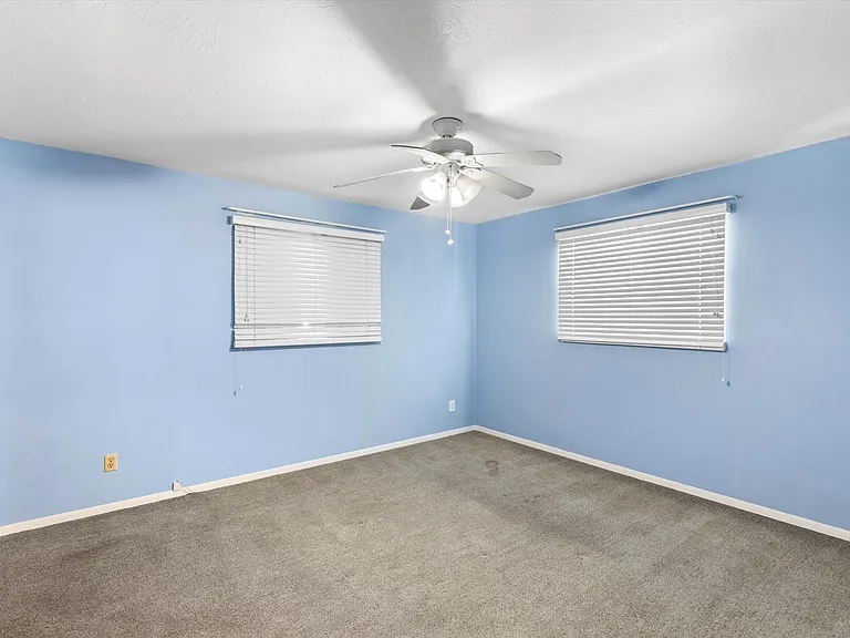 1634 Lantana Ln — Photo 14