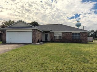7205 Antoinette Cir, Navarre, FL 32566