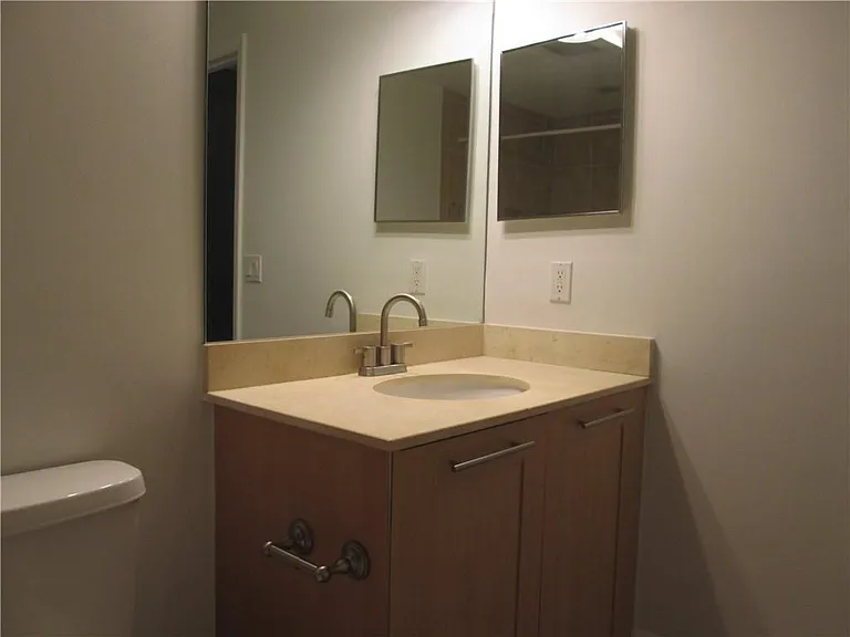 511 SE 5th Ave #1419 — Photo 13