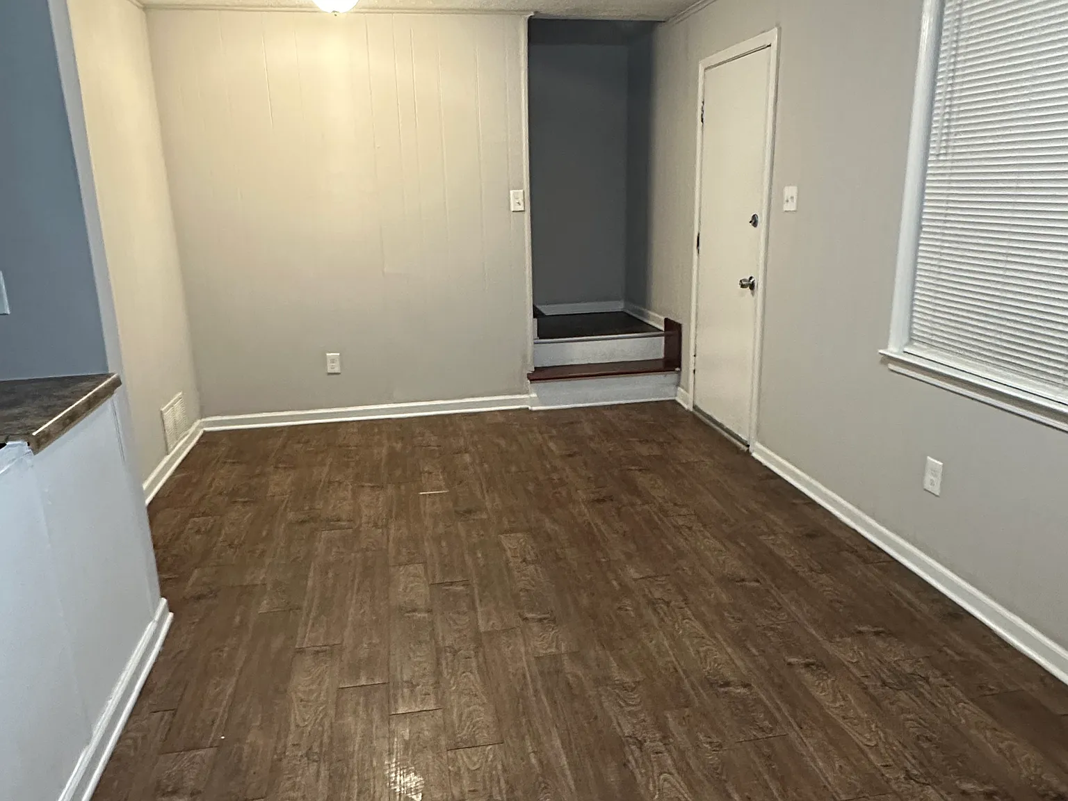 3 bed, 1350 sqft, $1,095 — Photo 4