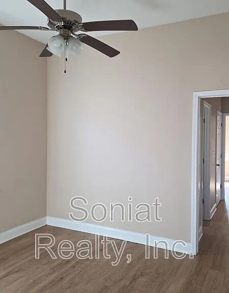 3931 Hamilton St — Photo 7