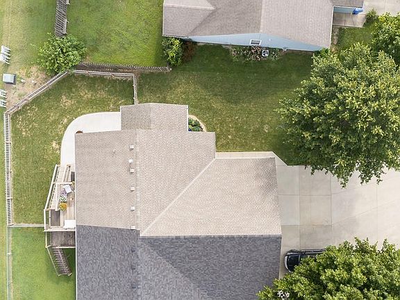 2nd image of 2035 Rock Creek Ct