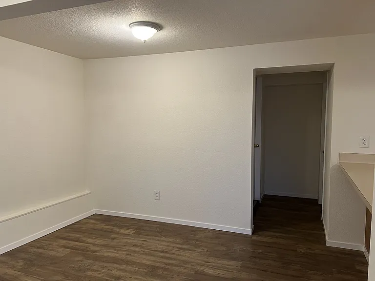 28 Cordone Dr — Photo 20