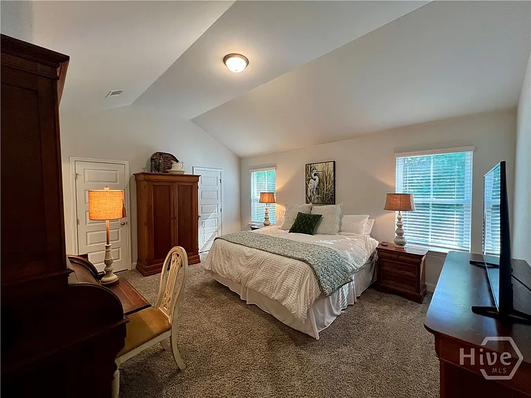 500 Governor Treutlen Cir — Photo 10
