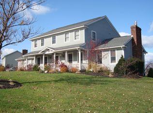 5834 Independence Dr, Jamesville, NY 13078