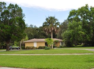160 Hickory Rd, Naples, FL 34108
