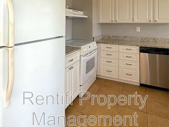 4th image of 1228 SE 37th St