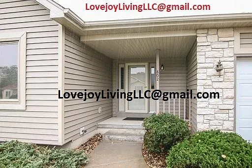 802 Sky Ridge Dr — Photo 2