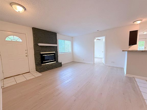 4th image of 9900 Hundred Oaks Cir #A