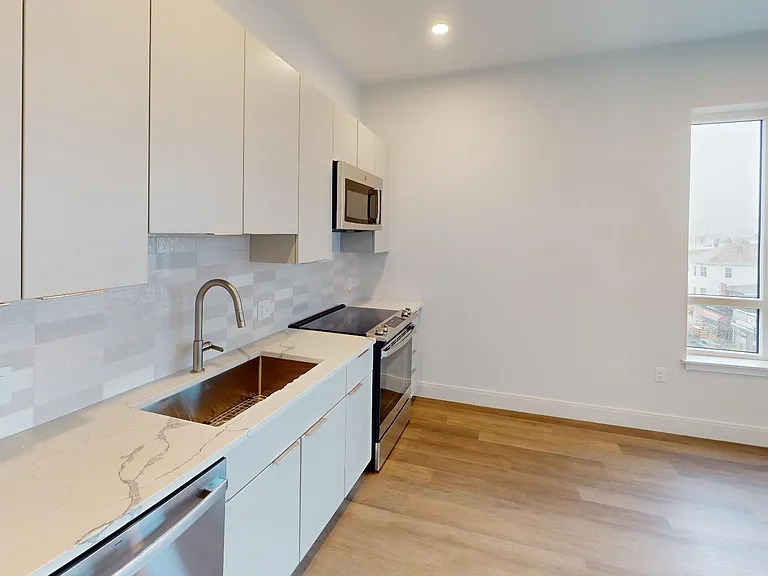 959 Dorchester Ave #406 — Photo 3