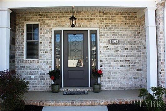 4th image of 1392 Helmsdale Dr