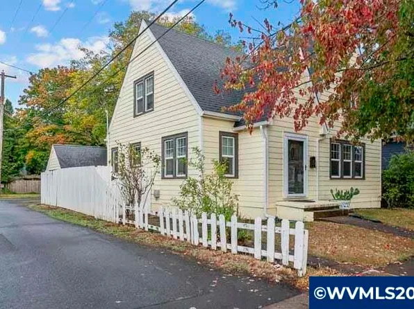 255 14th St NE, Salem, OR 97301