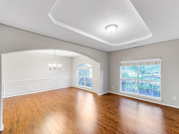 3rd image of 12035 Mariposa Canyon Dr