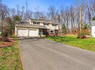 33 Fox Hill Rd, South Windsor, CT 06074