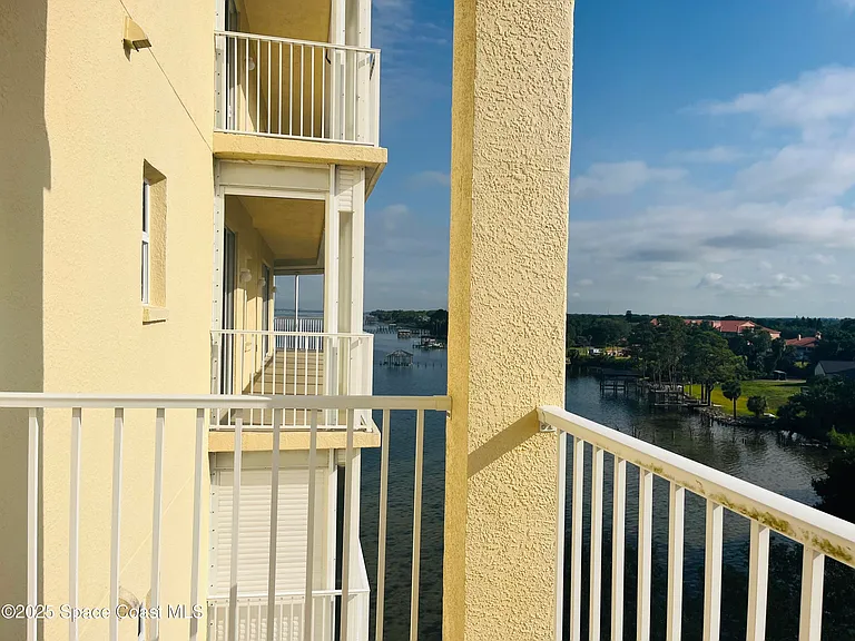 490 Sail Ln #605 — Photo 18