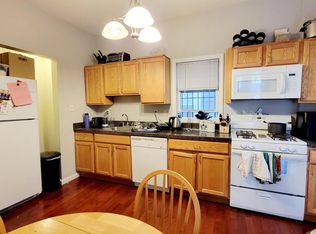 168 L St #1A, Boston, MA 02127