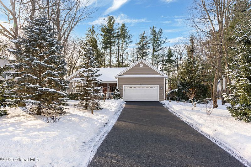2nd image of 5011 Colonial Drive
