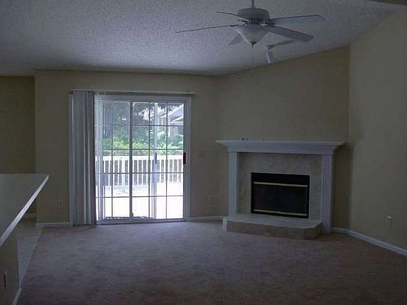 3rd image of 12516 American Eagle Way