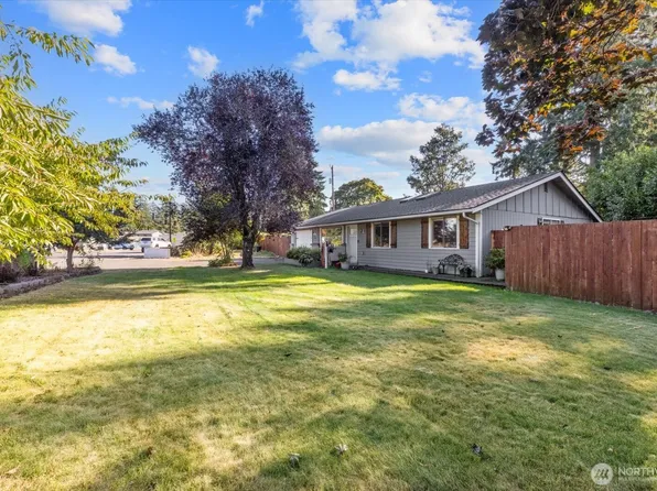 15852 B Street E, Tacoma, WA 98445