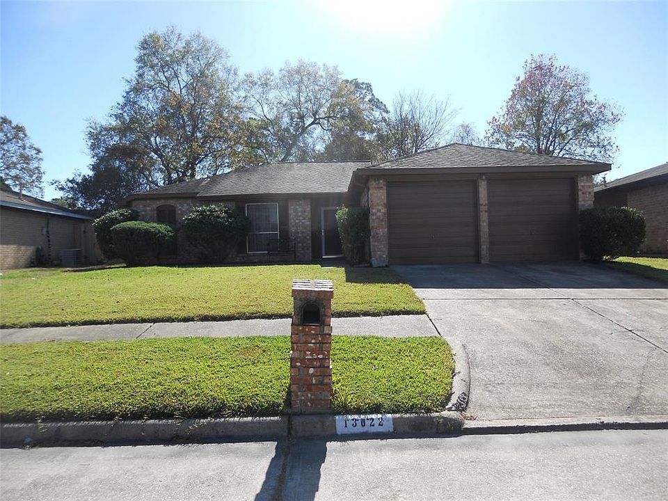 1st image of 13022 Tregarnon Dr