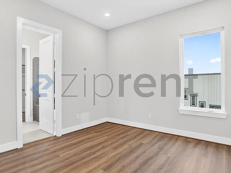 4413 Anthony Court Ln — Photo 40