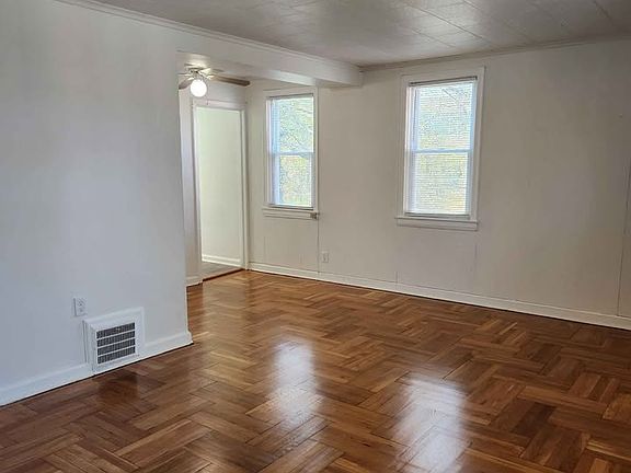 4th image of 28 Corbin Ct APT 3