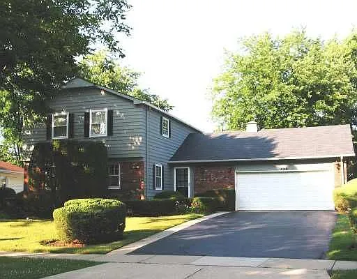 730 Shady Grove Ln photo 1