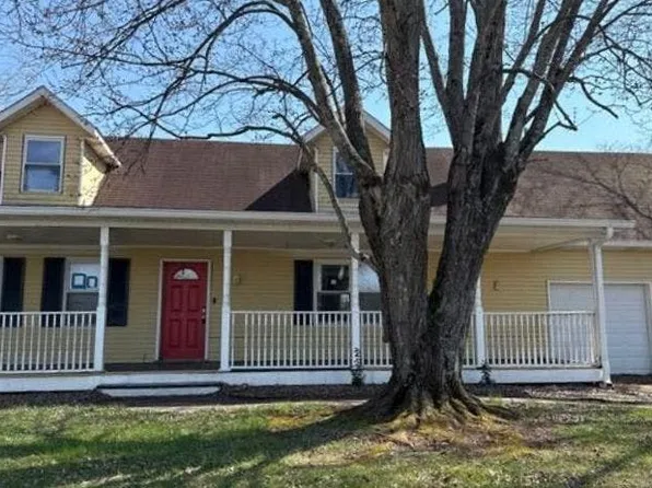 516 Millwood Pl, Clarksville, IN 47129