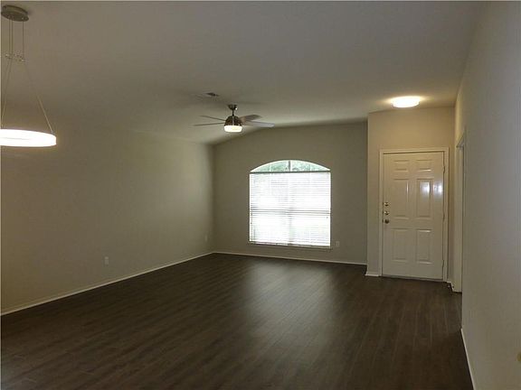 3rd image of 3250 Corrigan Ln