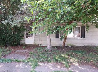 210 Union Ave, Dover, OH 44622