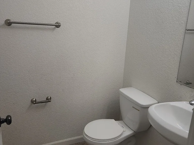 4035 SE 124th Ave — Photo 12