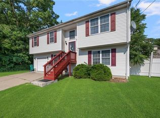 153 River St, Woonsocket, RI 02895