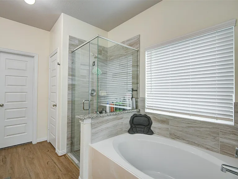 5312 Latigo Ct — Photo 16