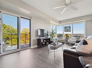 237 King St W #703, Cambridge, ON N3H5L2