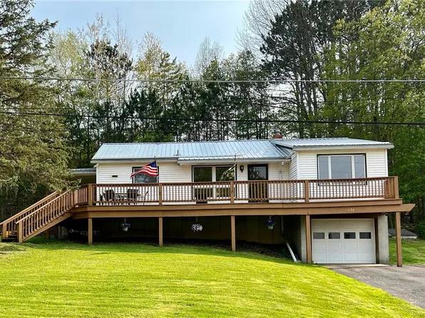 1454 Southside Dr, Oneonta, NY 13820