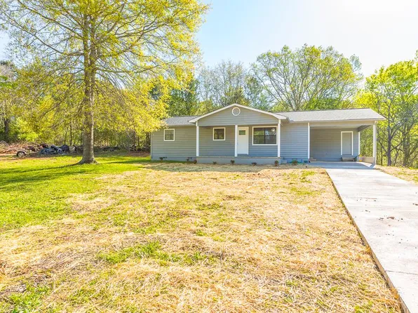 4753 Tammy Dr NE, Dalton, GA 30721