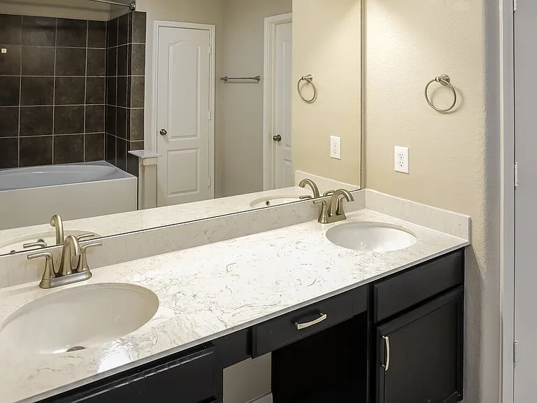 5139 Misty Ln — Photo 14