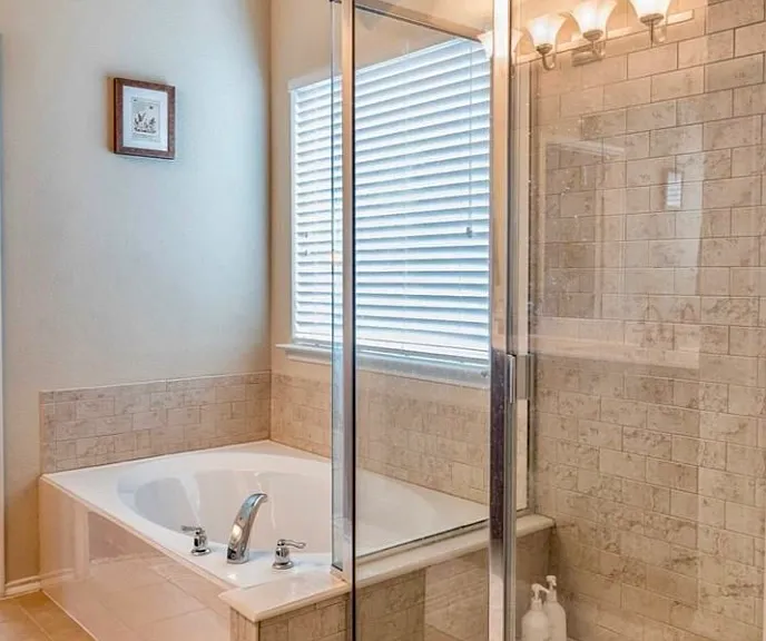 415 Harding Ln — Photo 9