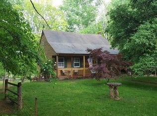 1992 Cook Rd, Powhatan, VA 23139