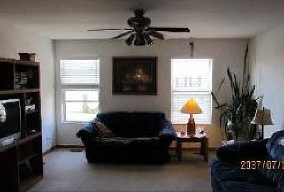 2nd Floor Family Room