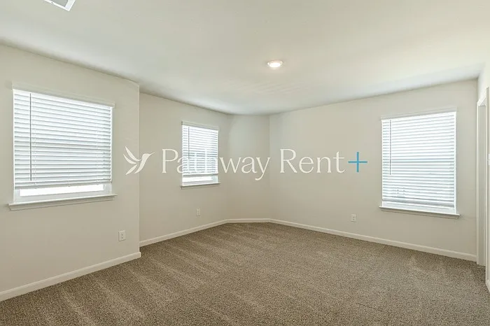 932 Crimson Wolf Rd — Photo 8