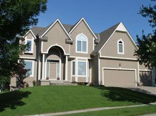 9837 Stevenson St, Lenexa, KS 66220