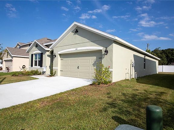 2nd image of 606 Arbequina Ct