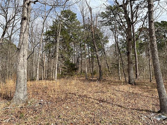 3rd image of 13 Byland Ln