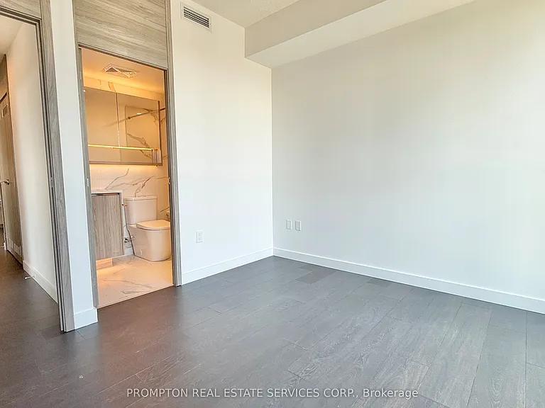 68 Esther Shiner Blvd #2015 — Photo 22