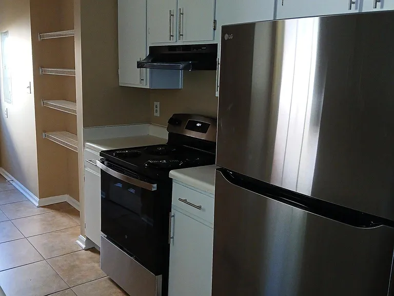 194 Antebellum Ct — Photo 25