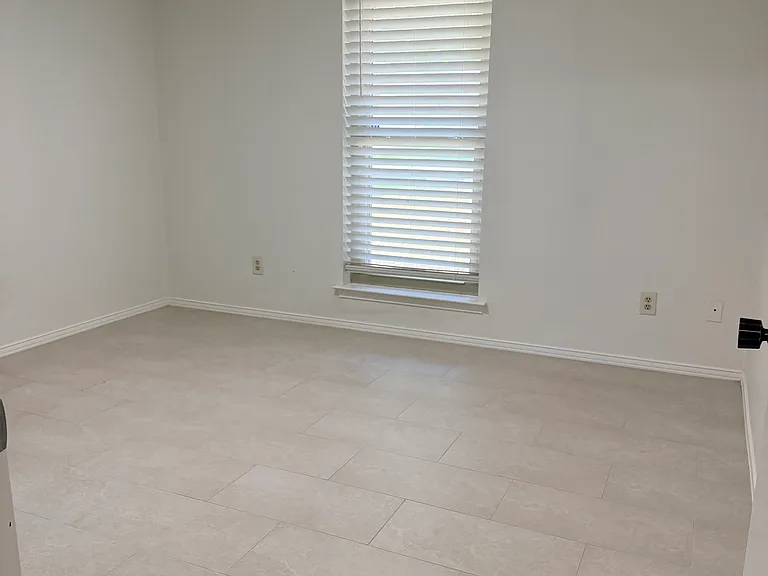 2813 Mesa Verde Trl — Photo 14