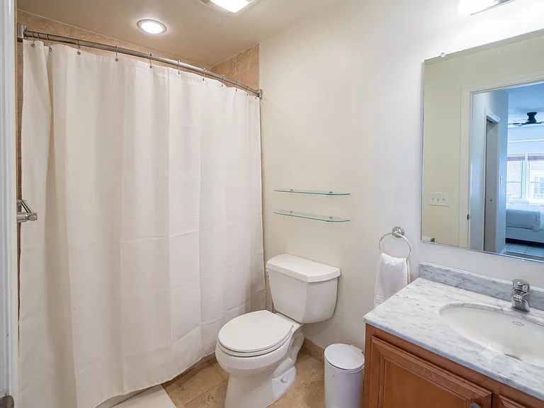 407 Adams St #4 — Photo 13